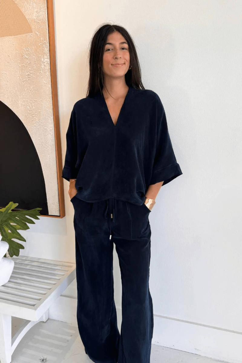 Shirts & Tops - Natalie Busby - Off the Cuff V - neck in Cupro - Archery Close