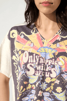 Shirts & Tops - Cotelac - Only Hippies T-Shirt - Archery Close