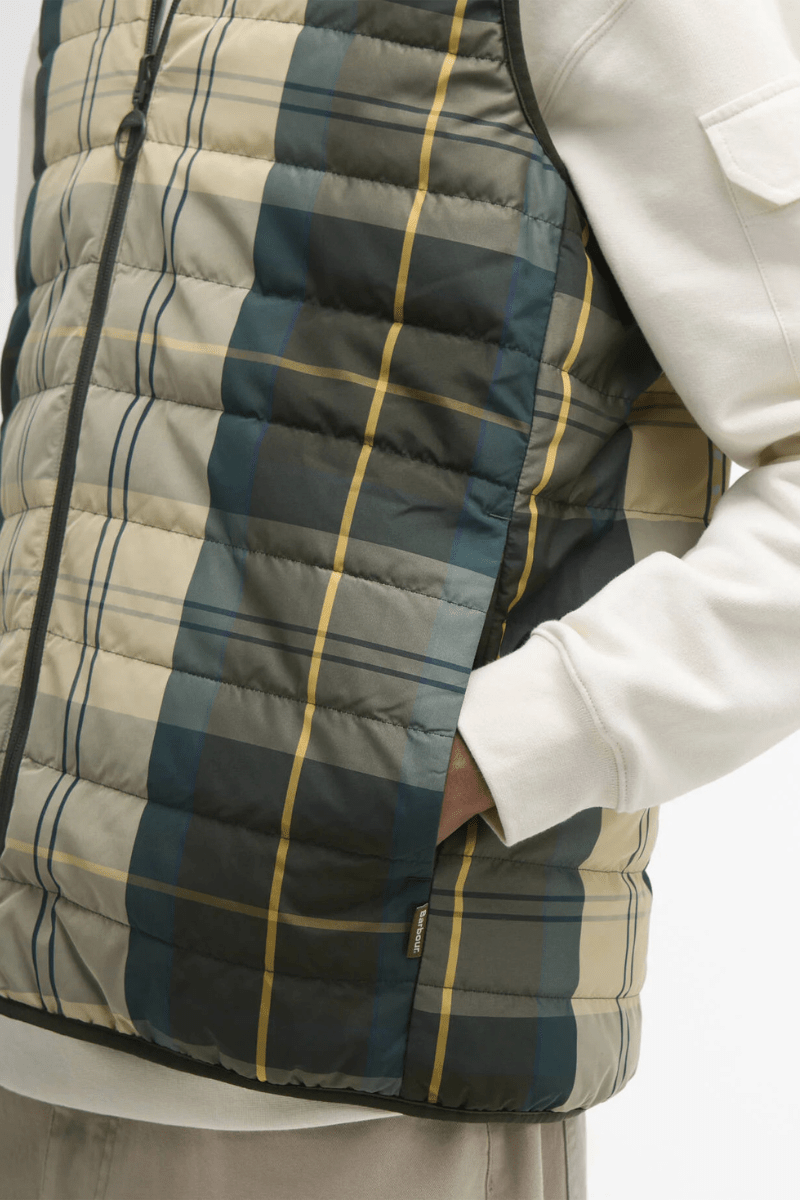 Vests - Barbour - Reversible Tartan Puffer Gilet - Archery Close
