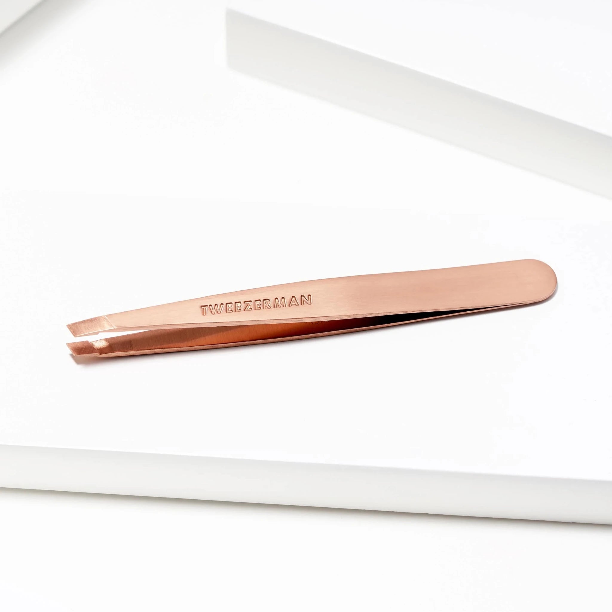Hair & Skincare - Tweezerman - Rose Gold Slant Tweezer - Archery Close