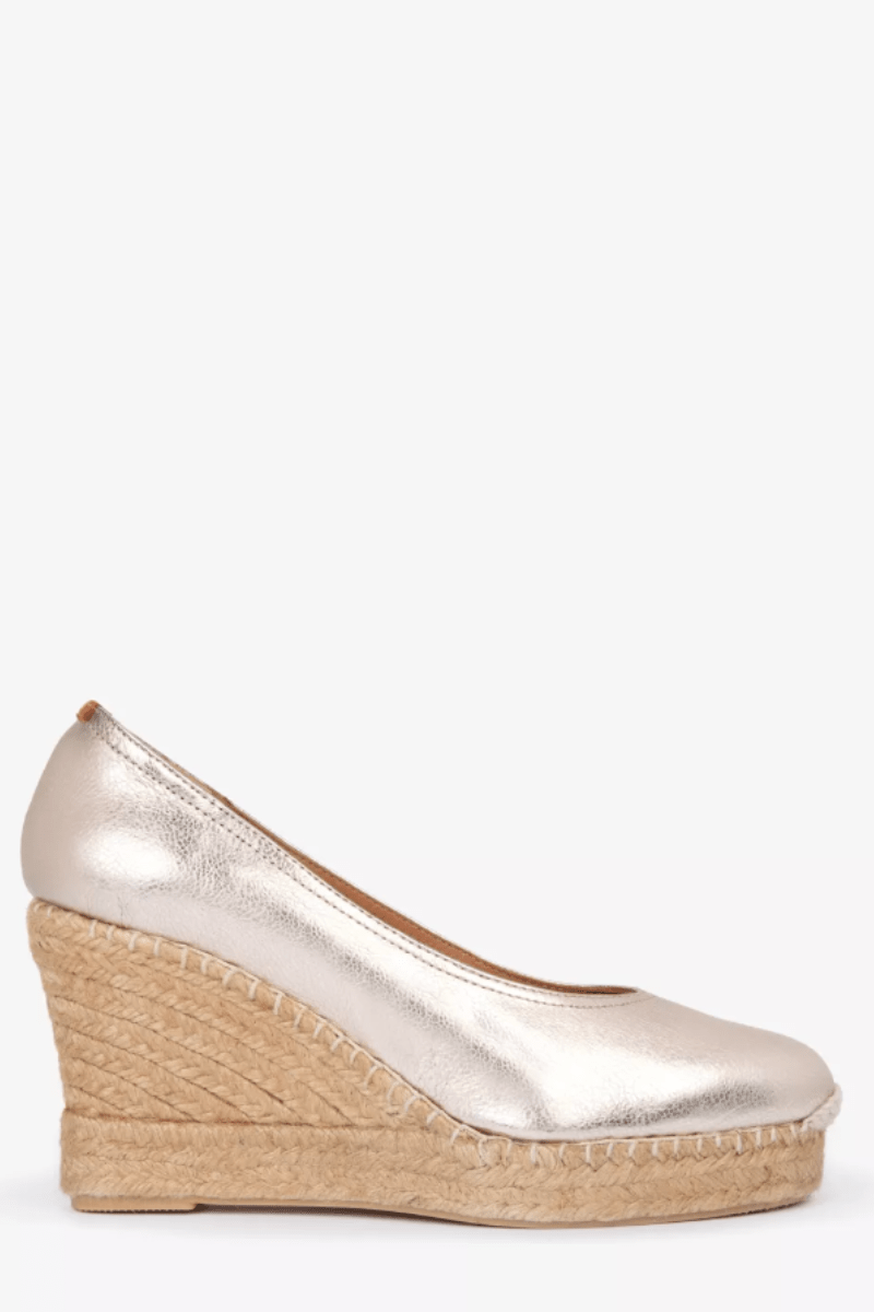 Shoes - Penelope Chilvers - Scoop Leather Espadrille in Champagne - Archery Close