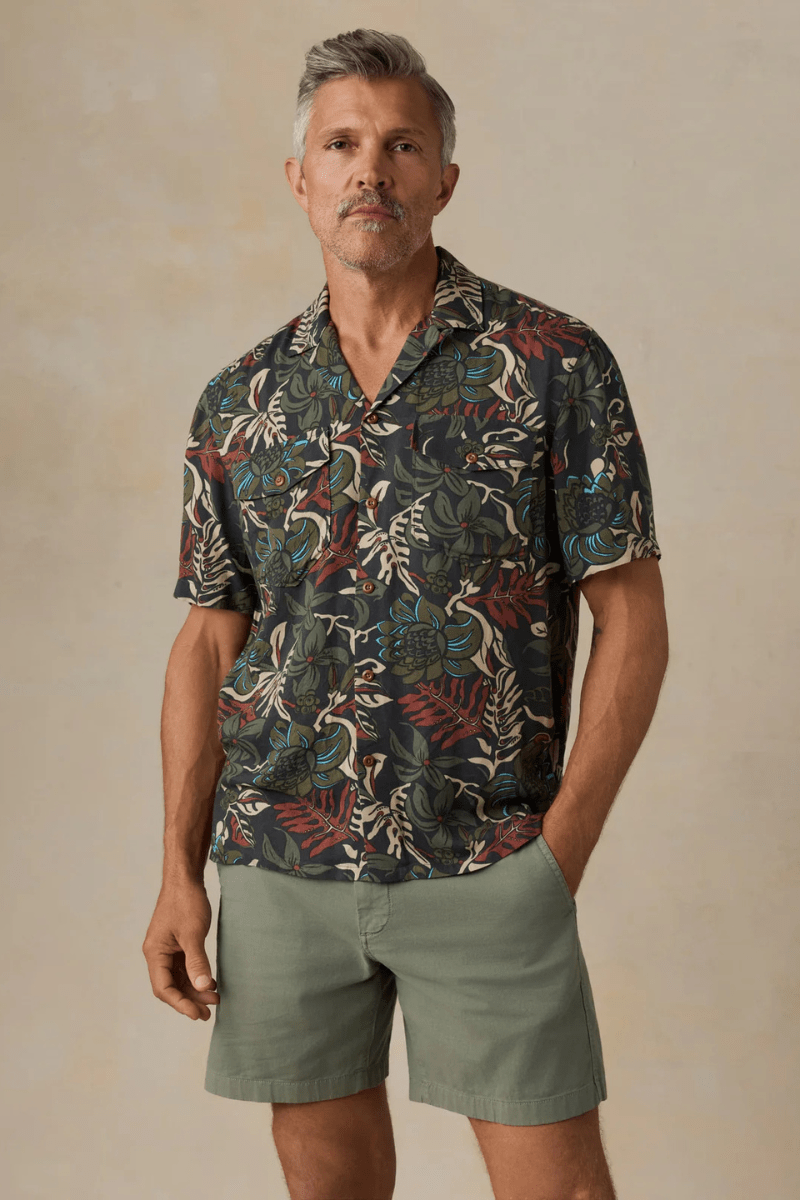Shirts & Tops - Faherty Brand - Short - Sleeve Bali Camp Shirt in Rainforest Nights - Archery Close