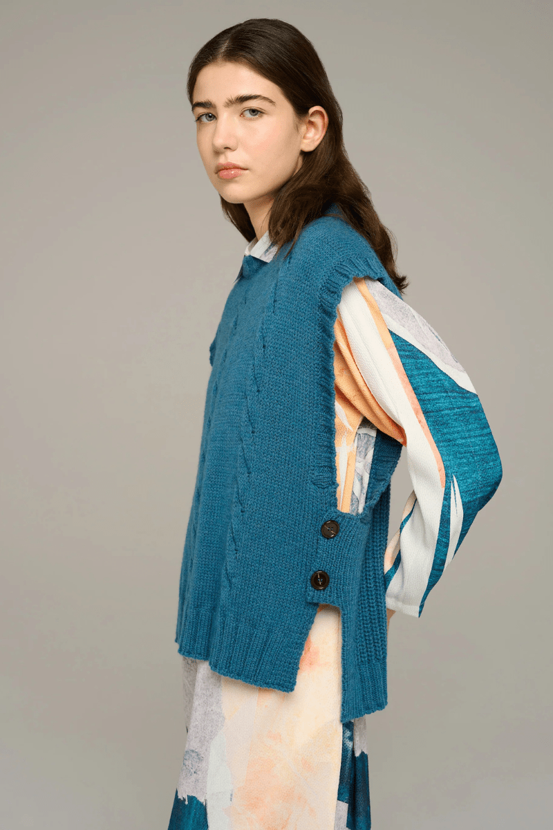 Sweater - Cotelac - Sleeveless Cable Knit Sweater - Archery Close