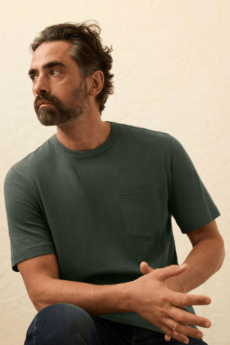 T-Shirt - Faherty Brand - Sunwashed Pocket Tee in Fall Evergreen - Archery Close