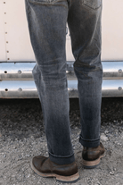 Jeans - Hiroshi Kato - The Barrel Classic Straight - Rick 14oz Selvedge - Archery Close