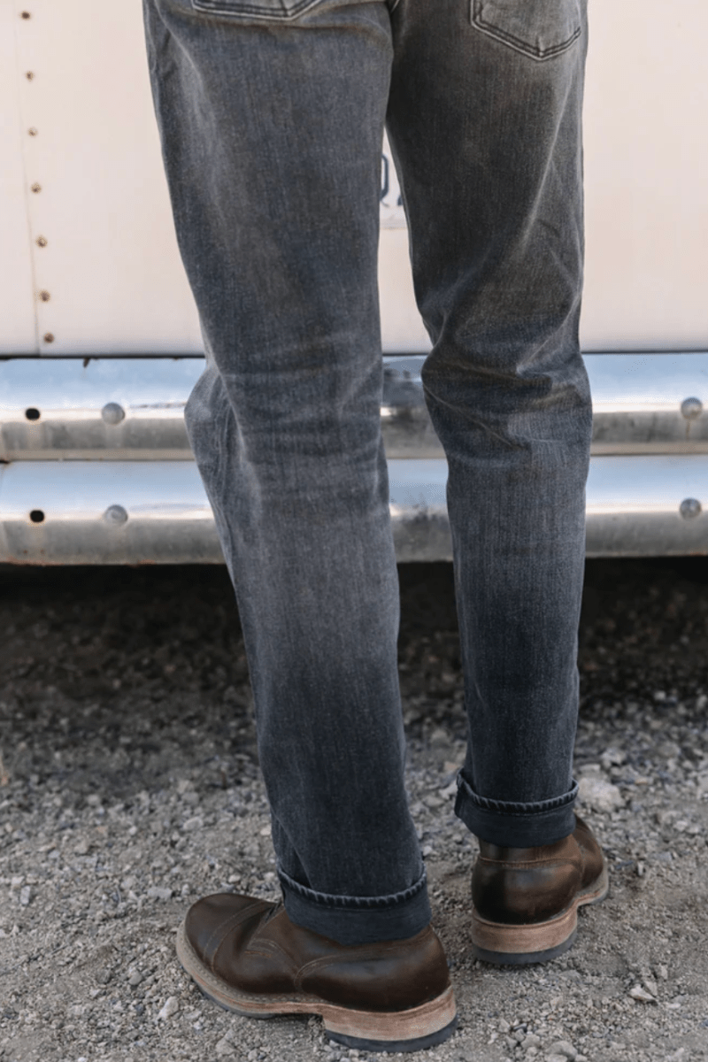 Jeans - Hiroshi Kato - The Barrel Classic Straight - Rick 14oz Selvedge - Archery Close