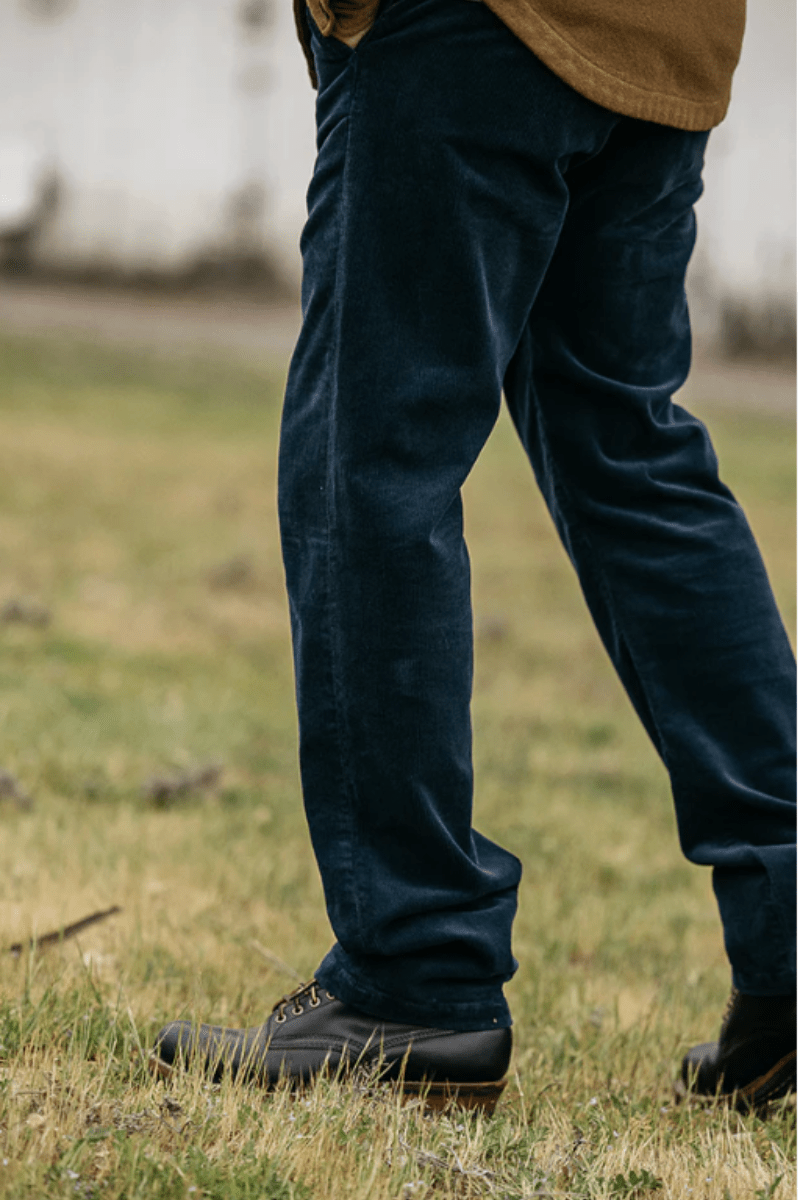 Pants - Hiroshi Kato - The Pipe Straight Corduroy Chino - Archery Close