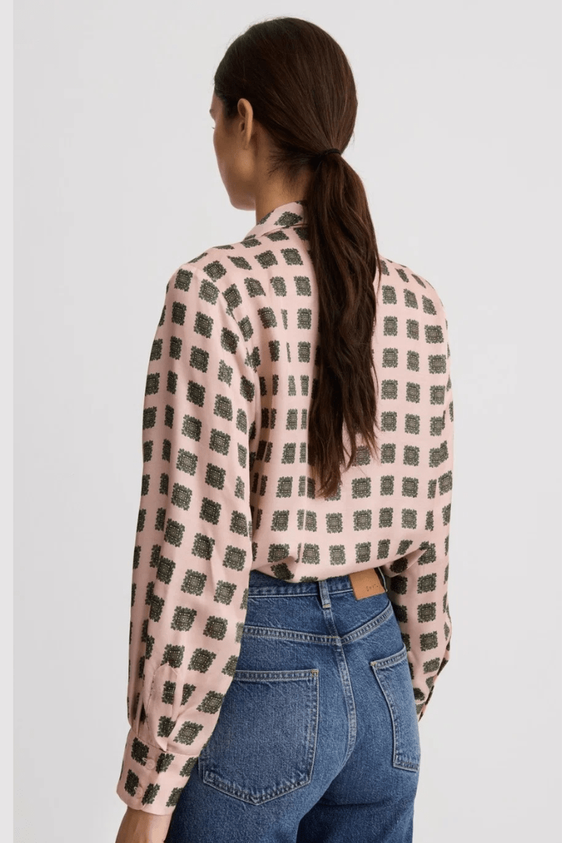 Shirts & Tops - Smythe - V-Necktie Blouse - Archery Close