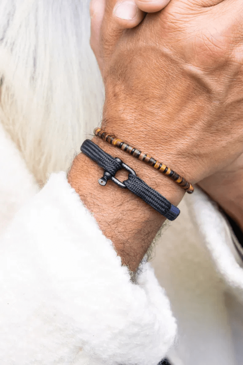 Jewelry - Pig & Hen - Vicious Vik - Archery Close