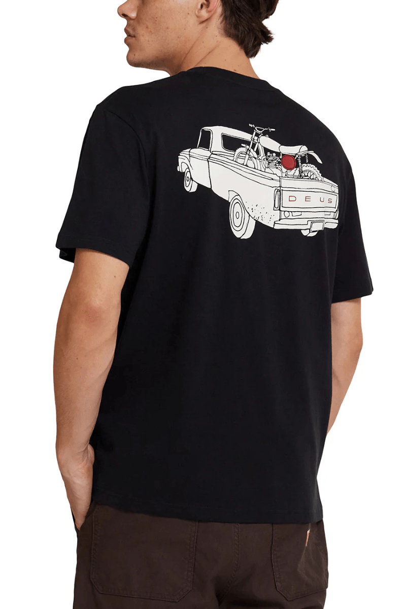 Carby Pickup Tee - Deus ex Machina - Archery Close