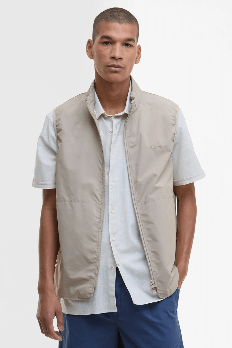 Rye Lightweight Gilet in Concrete - Barbour - Archery Close