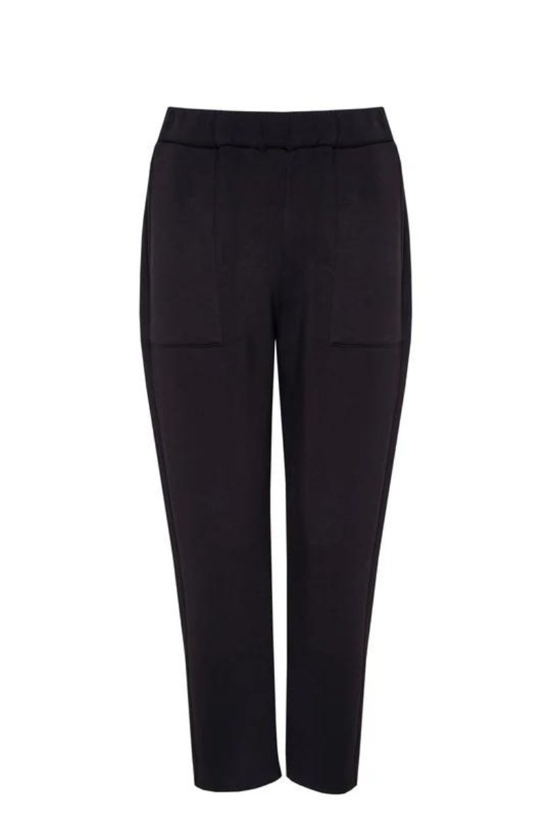 Siegle Pant in Black - Hunter Bell - Archery Close