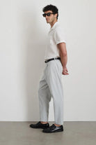 Standard Pleated Pant In Seersucker - Alex Mill - Archery Close