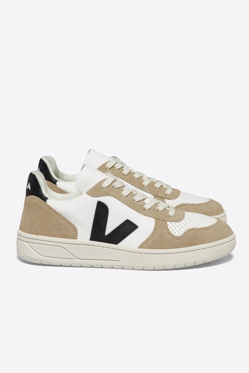 V - 10 LEATHER WHITE BLACK SAHARA - Veja - Archery Close